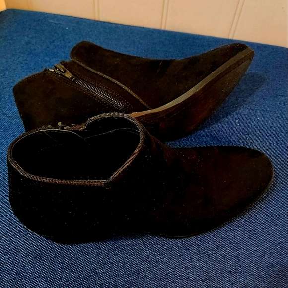 Ankle Booties - Picture 1 of 3